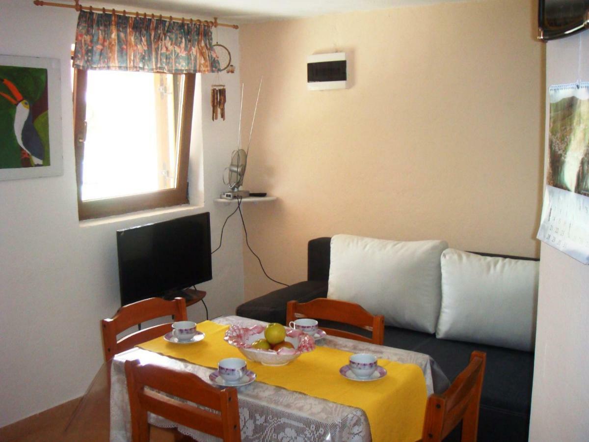 Apartmani Gracijela كارلوباغ المظهر الخارجي الصورة